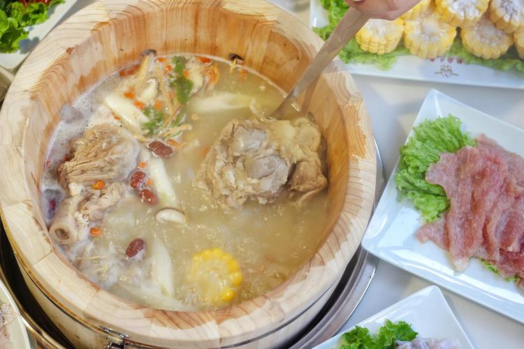 独一风木桶喷泉火锅怎么样