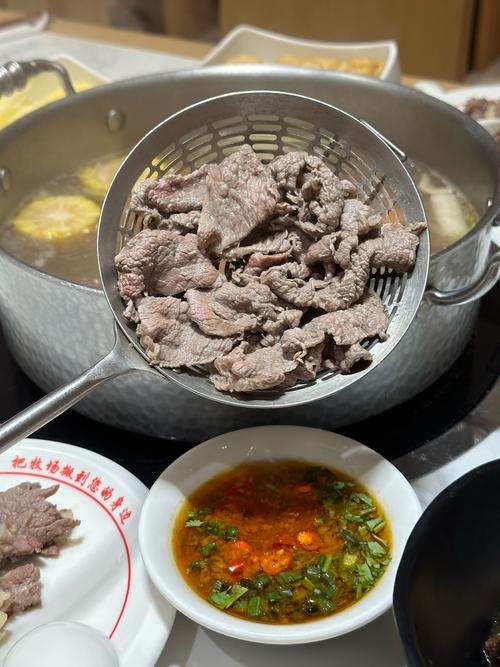 汕锦记潮汕生鲜牛肉火锅
